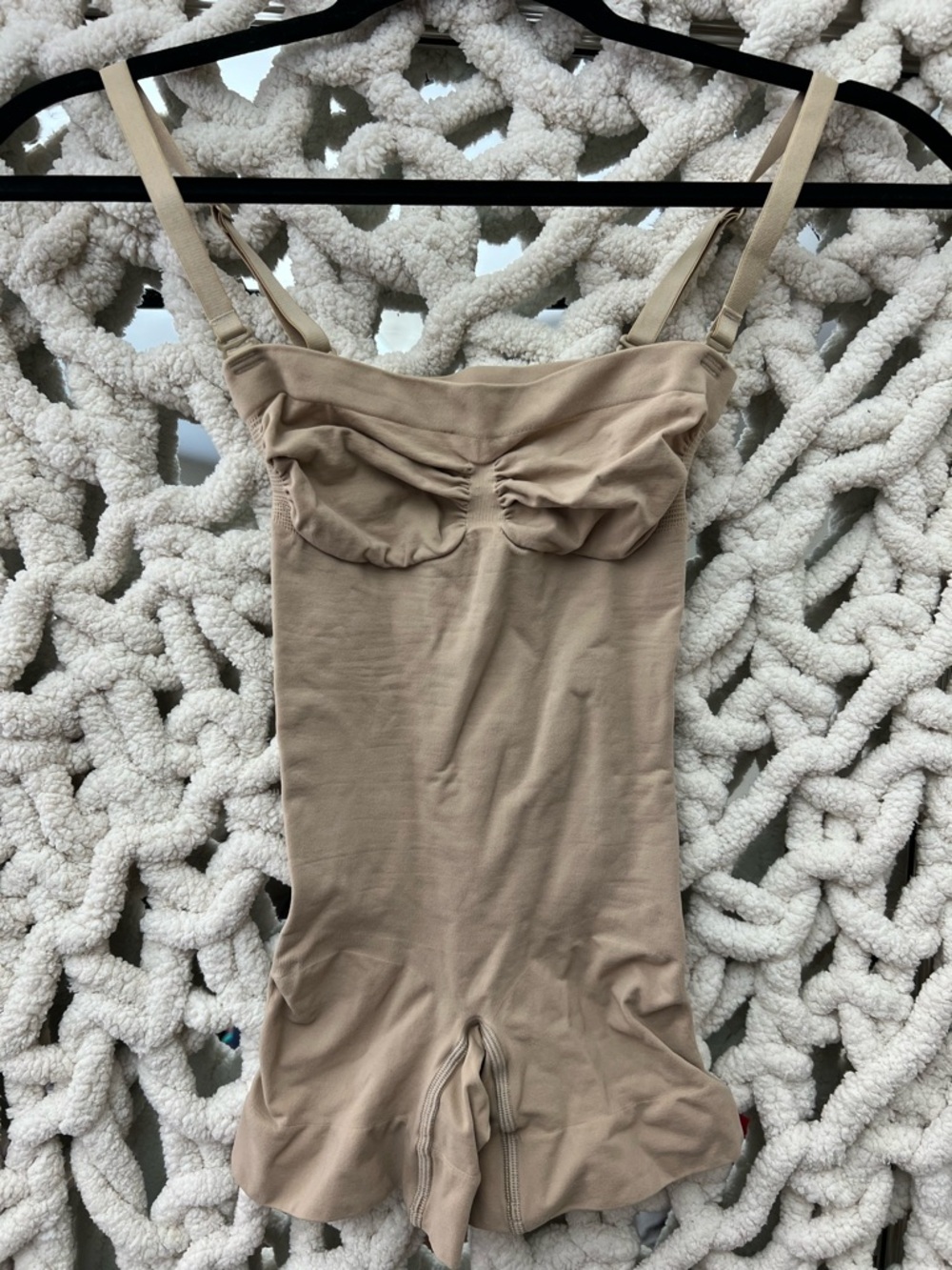 SKIMS SEAMLESS SCULPT SHORTIE BODYSUIT NWOT